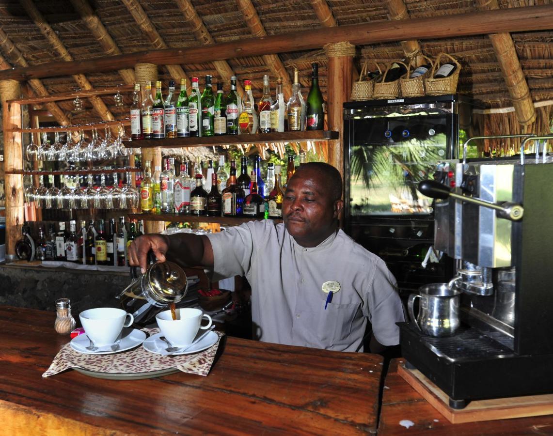 Severin Safari Camp Tsavo West National Park エクステリア 写真