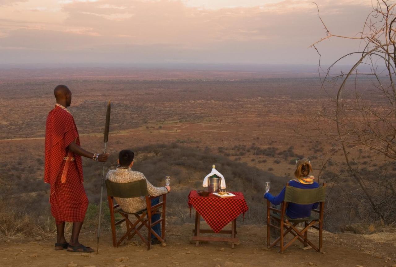 Severin Safari Camp Tsavo West National Park エクステリア 写真